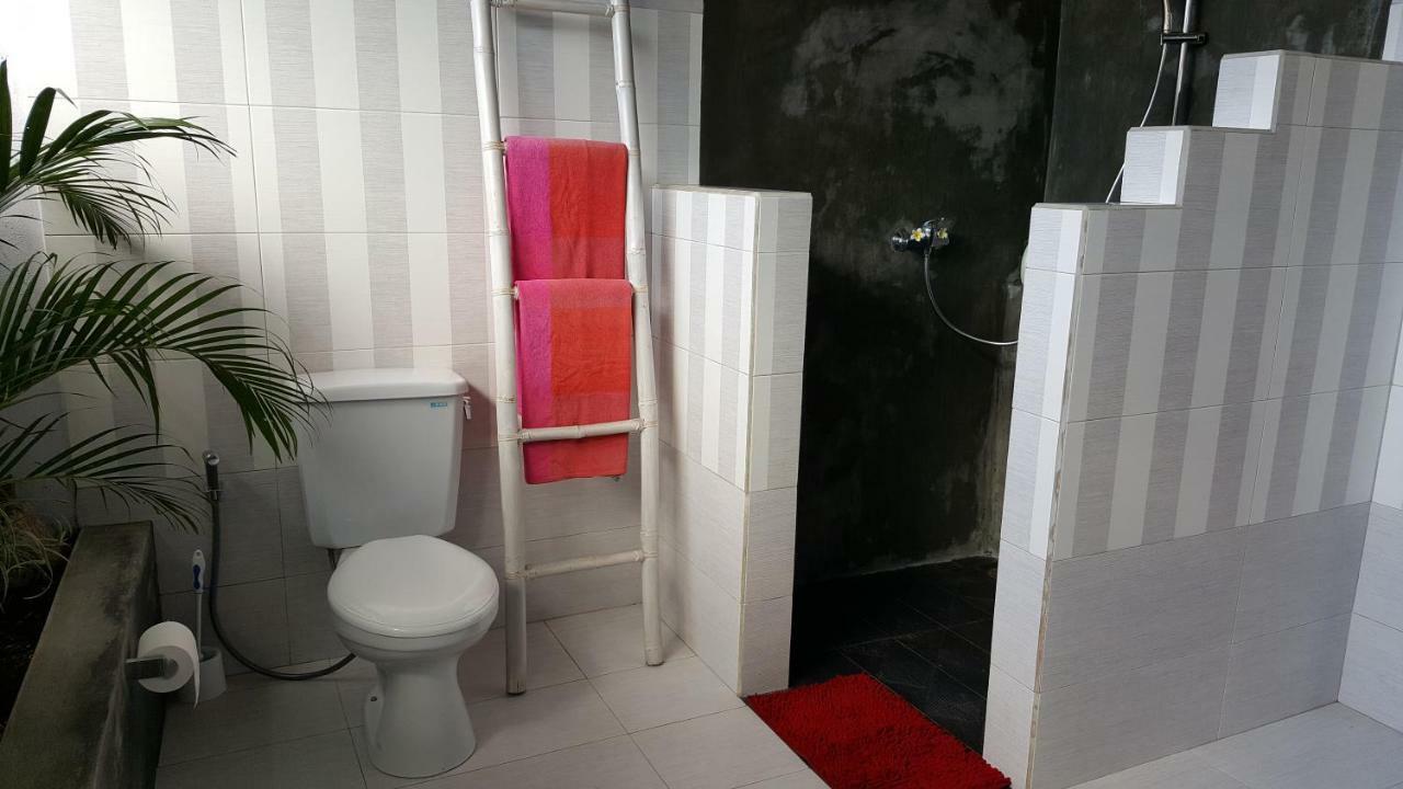 Villa Lumbalumba Lovina Exteriör bild